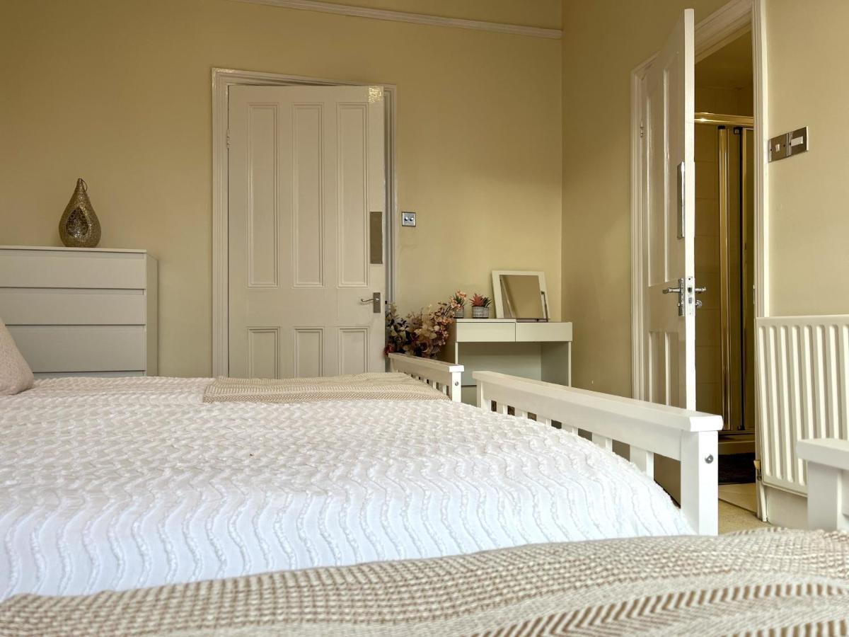 City Link - Mapperley Park Suite - Free Parking,Tram&Busroutes,Hswifi,Upto9 By Kp Nottingham Dış mekan fotoğraf